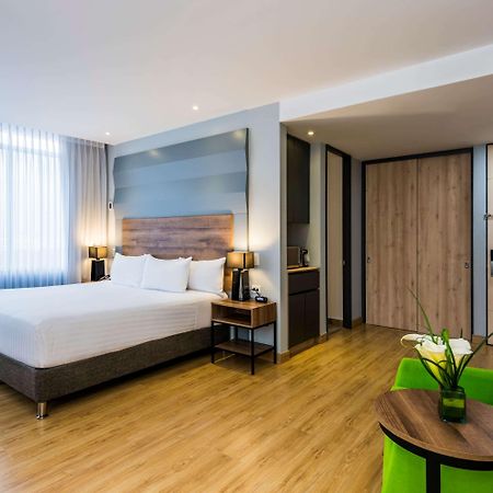 La Quinta By Wyndham Medellin Hotel Eksteriør billede
