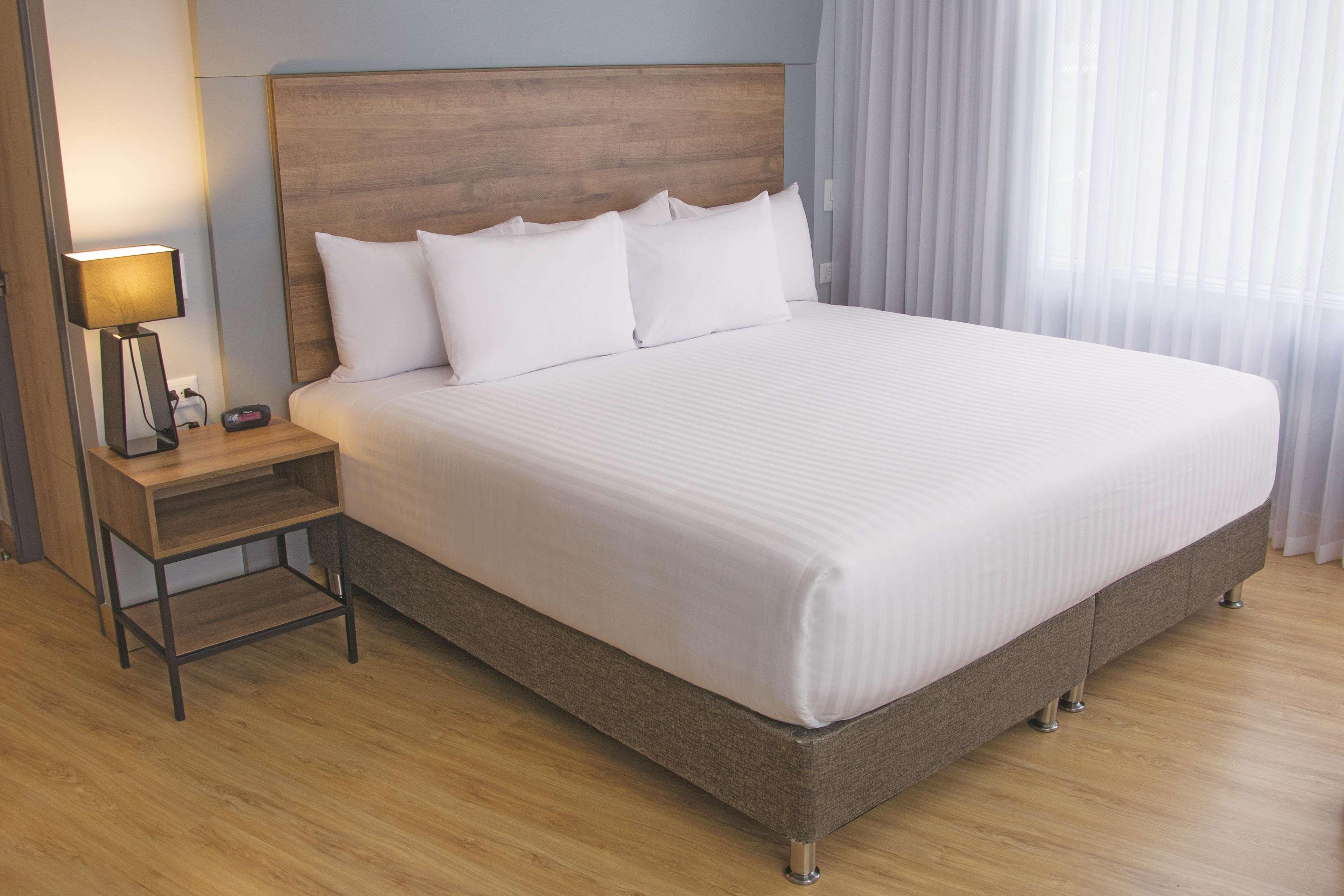 La Quinta By Wyndham Medellin Hotel Eksteriør billede