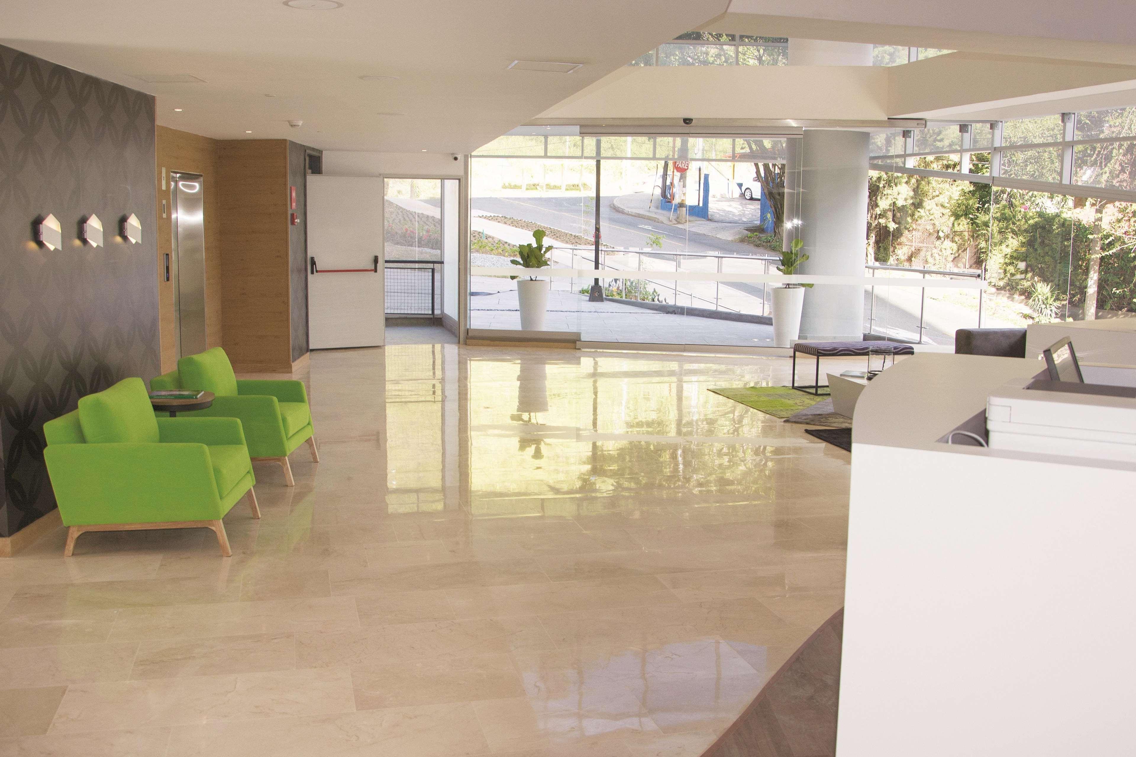 La Quinta By Wyndham Medellin Hotel Eksteriør billede