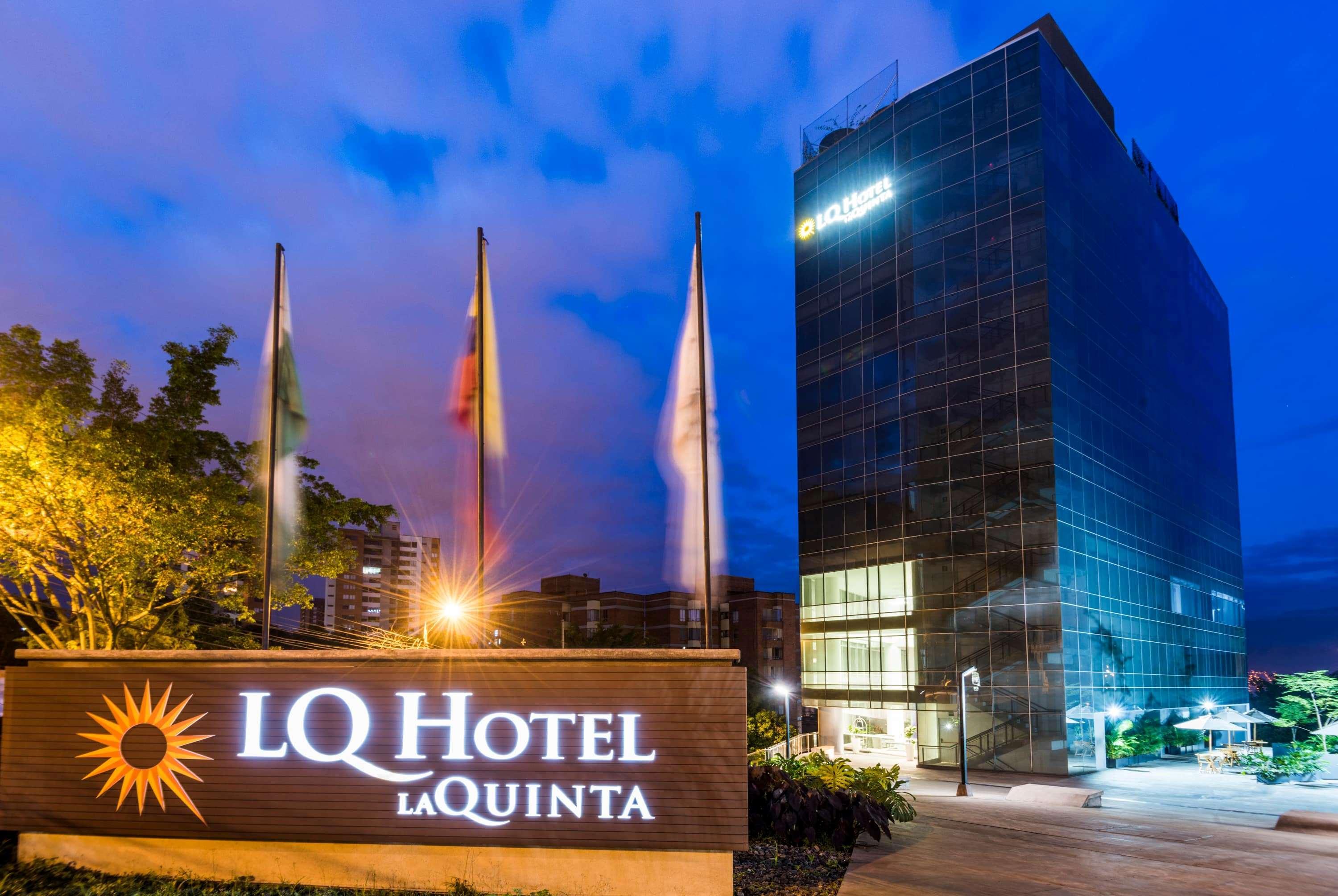 La Quinta By Wyndham Medellin Hotel Eksteriør billede