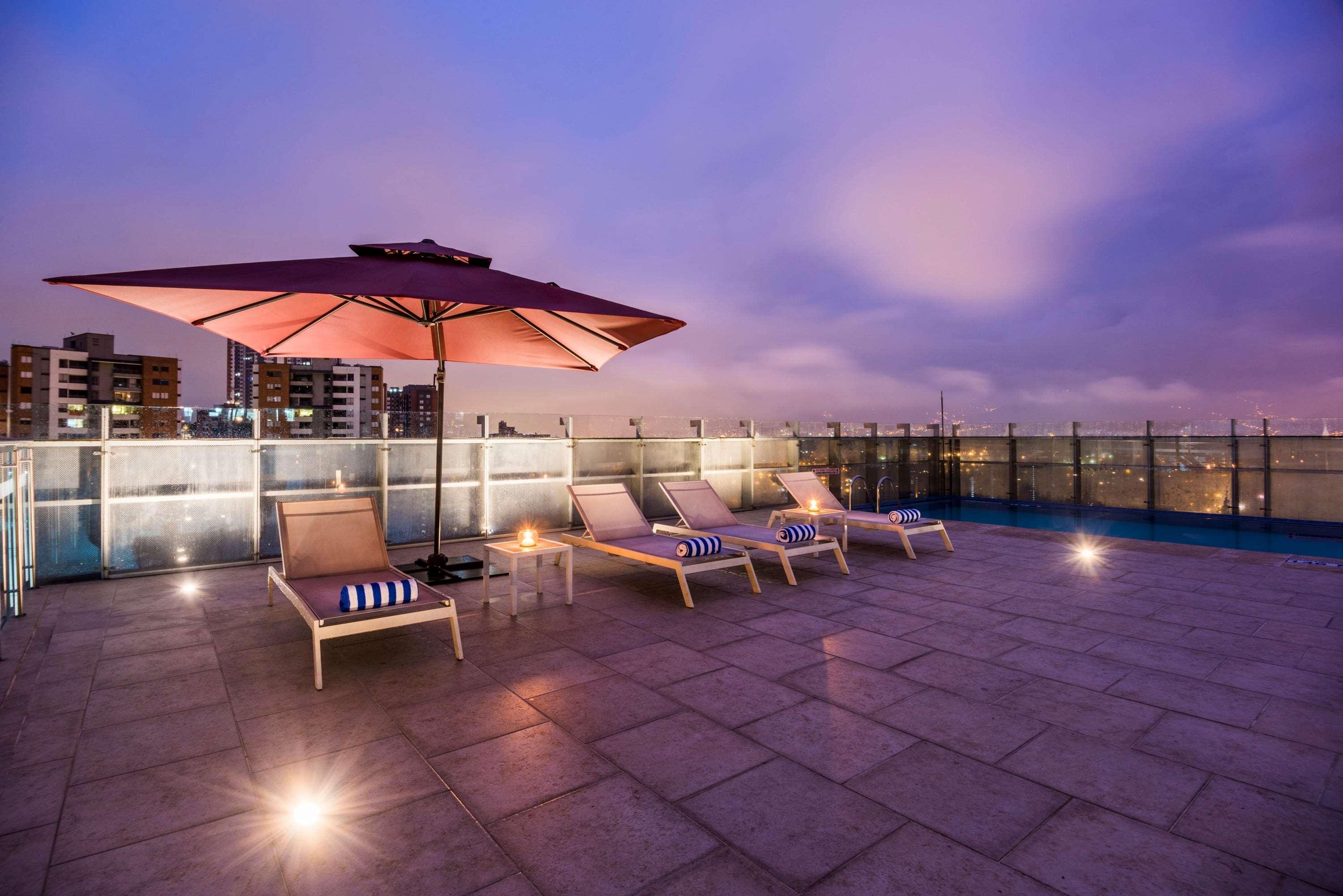 La Quinta By Wyndham Medellin Hotel Eksteriør billede